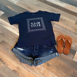 AE Nashville Tee🌻